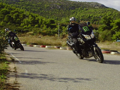 Το VStrom Hellas Club στο Riding School